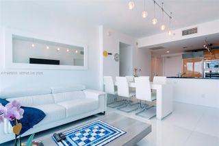 6799 Collins Ave 906, Miami Beach, FL 33141