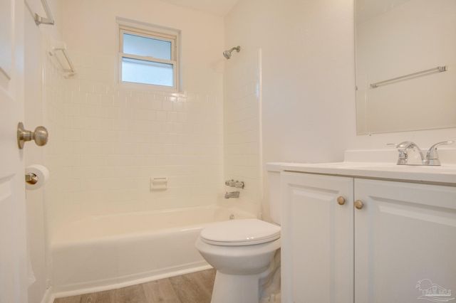 4725 Clara St, Pensacola, FL 32526