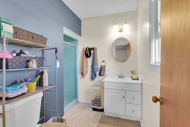 310 Rhodes Road, Woodruff, SC 29388