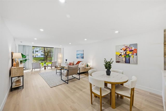 15244 Lakes Of Delray Boulevard 108, Delray Beach, FL 33484