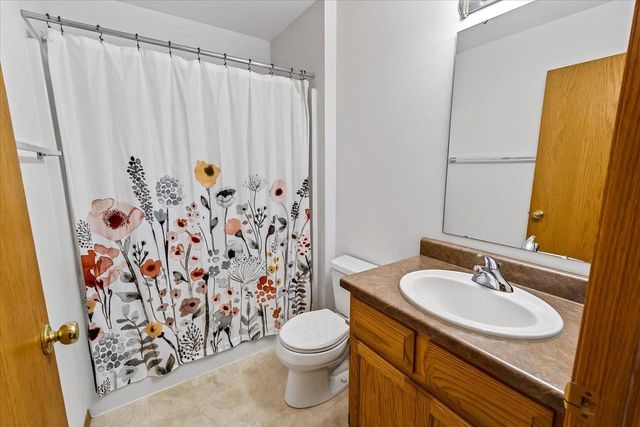 7833 Wood Reed Drive, Madison, WI 53719