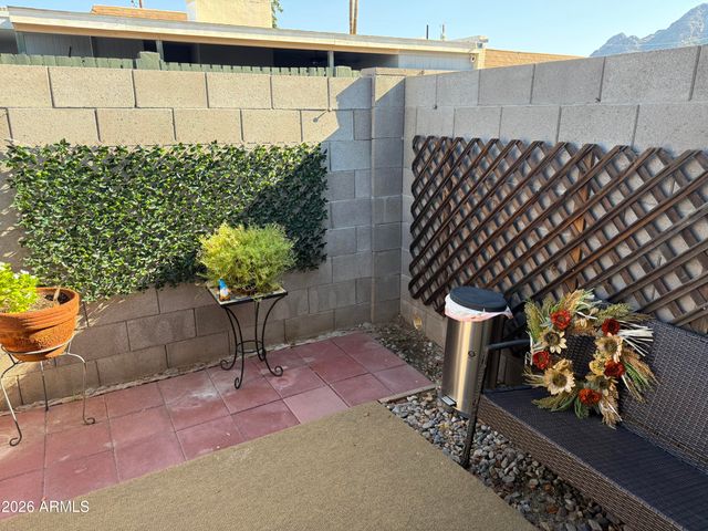 6737 N 16TH Street 8, Phoenix, AZ 85016