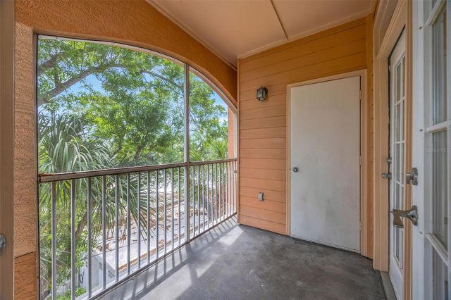 5000 CULBREATH KEY WAY 1-306, Tampa, FL 33611