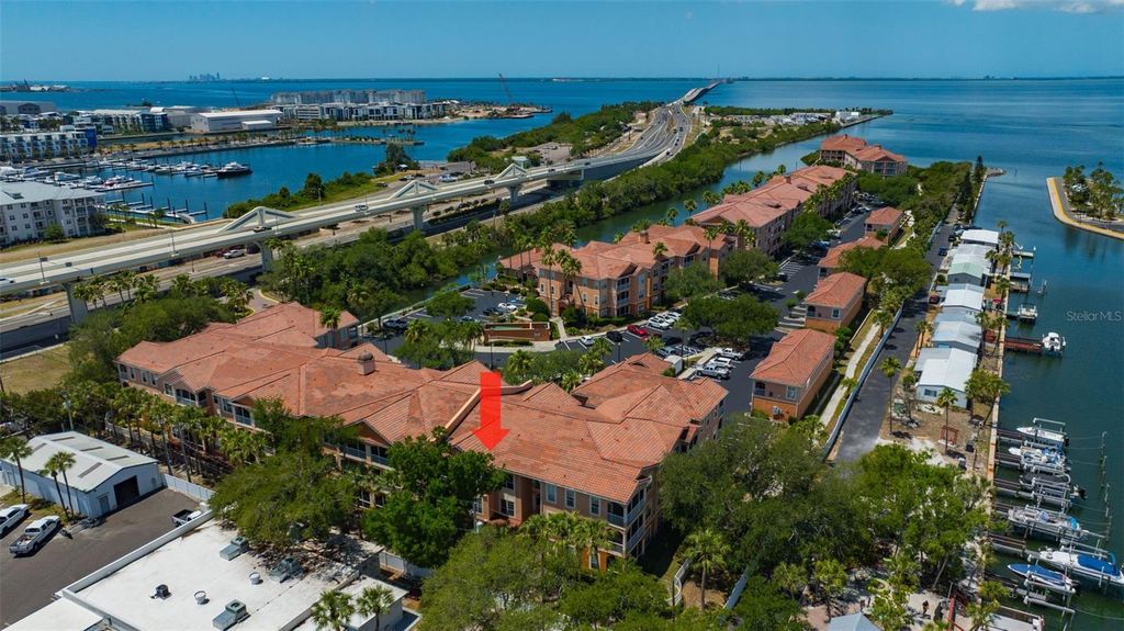 5000 CULBREATH KEY WAY 1-306, Tampa, FL 33611