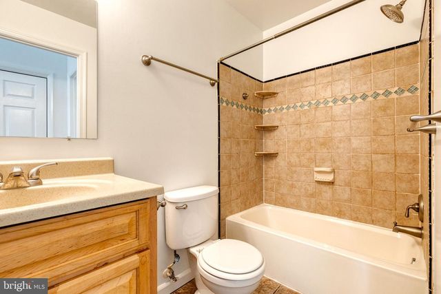 1608 S HANOVER ST, Baltimore, MD 21230