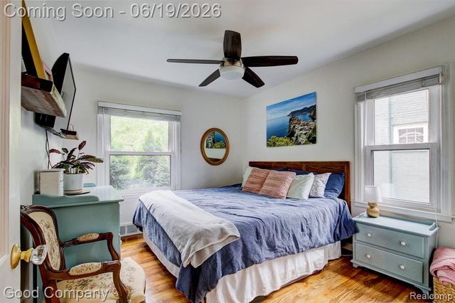 4246 Elmwood Avenue, Royal Oak, MI 48073