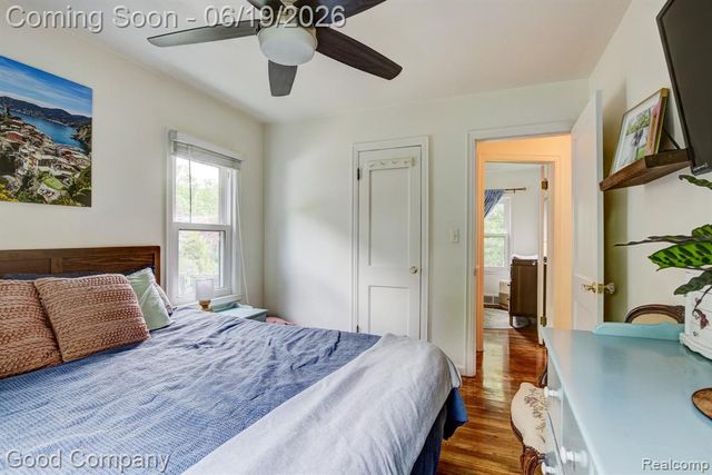 4246 Elmwood Avenue, Royal Oak, MI 48073