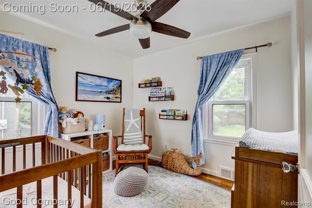 4246 Elmwood Avenue, Royal Oak, MI 48073