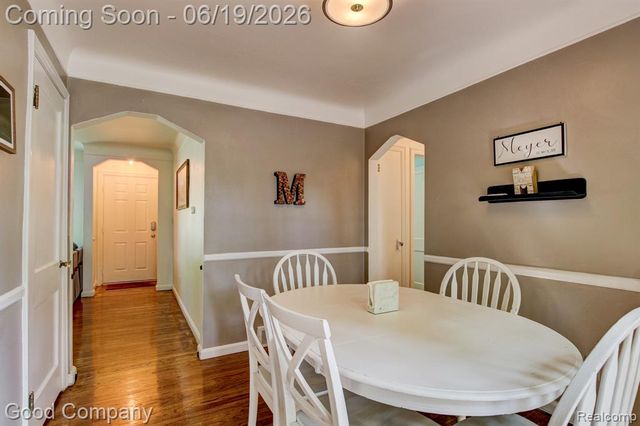 4246 Elmwood Avenue, Royal Oak, MI 48073