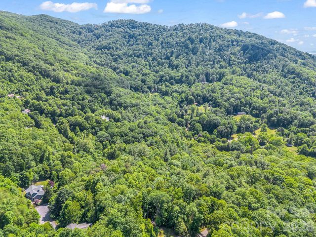 21 Wits End Trail, Swannanoa, NC 28778