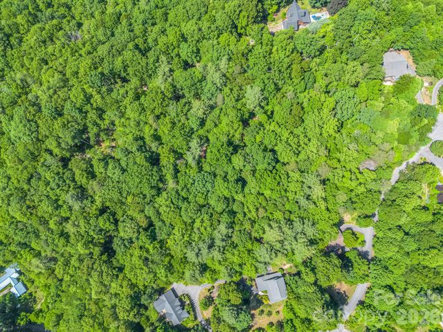 21 Wits End Trail, Swannanoa, NC 28778
