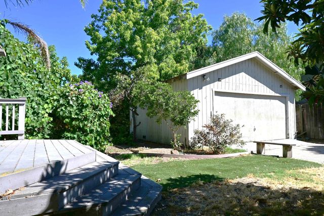 402 N 11th Street, San Jose, CA 95112