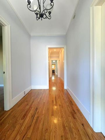 402 N 11th Street, San Jose, CA 95112