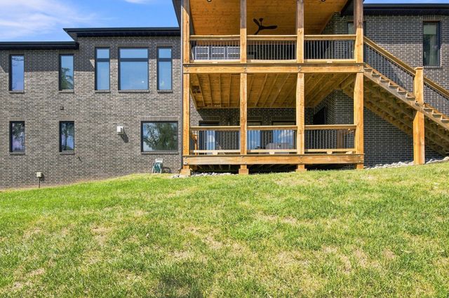 6164 S Hampton Avenue, Springfield, MO 65810