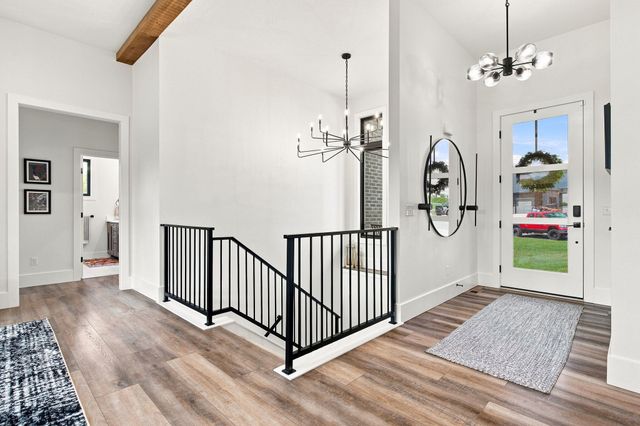 6164 S Hampton Avenue, Springfield, MO 65810