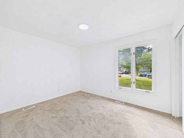 2018 S Flynn St, Wichita, KS 67207