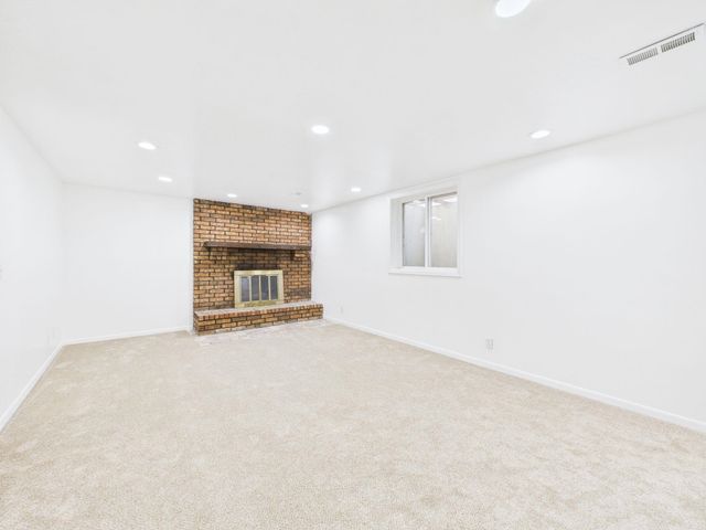 2018 S Flynn St, Wichita, KS 67207