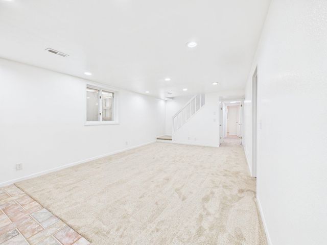 2018 S Flynn St, Wichita, KS 67207