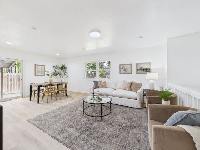 2018 S Flynn St, Wichita, KS 67207