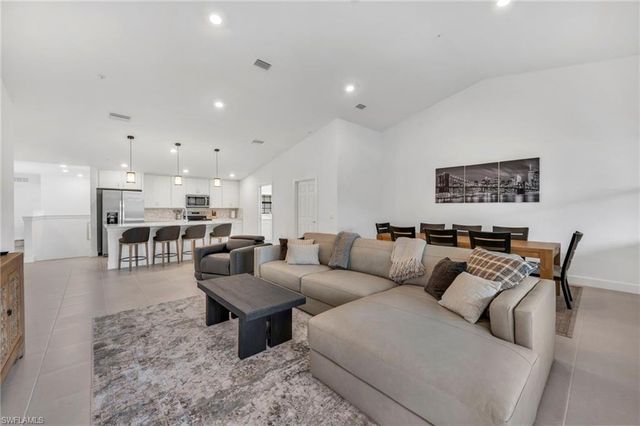 5693 Mayflower WAY # 1104, Other, FL 34142