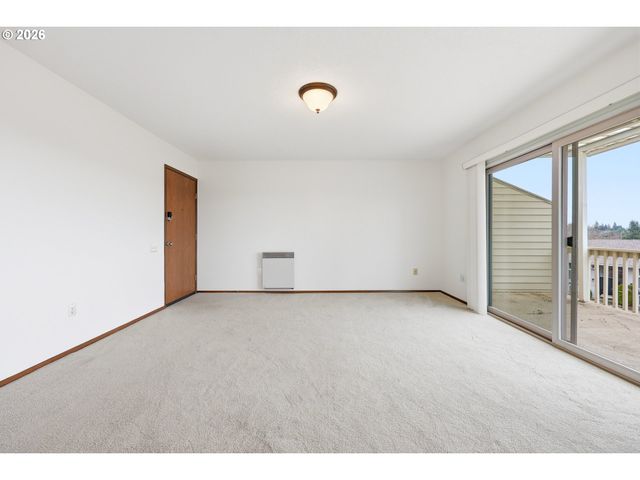 12088 Sw KING ARTHUR St B, King City, OR 97224