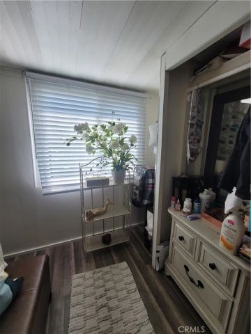 15325 Orange B-29, Paramount, CA 90723