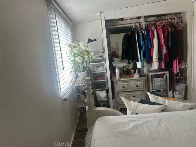 15325 Orange B-29, Paramount, CA 90723