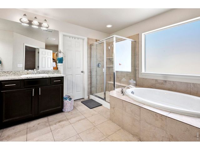 6770 Spring Rain Rd, Timnath, CO 80547