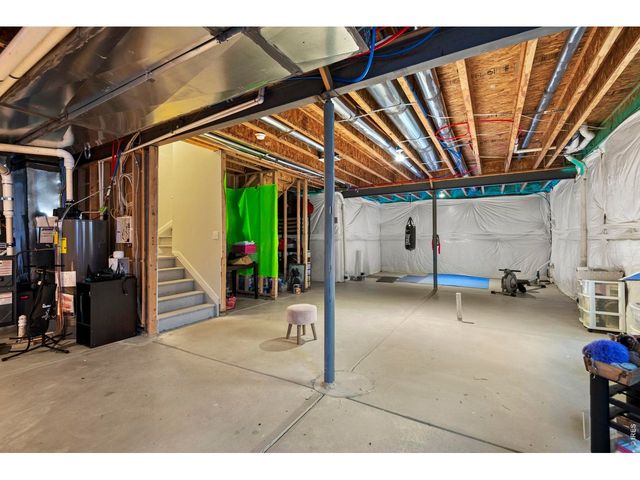 6770 Spring Rain Rd, Timnath, CO 80547