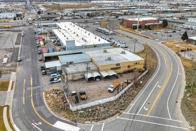 1926 S PIONEER RD, Salt Lake City, UT 84104