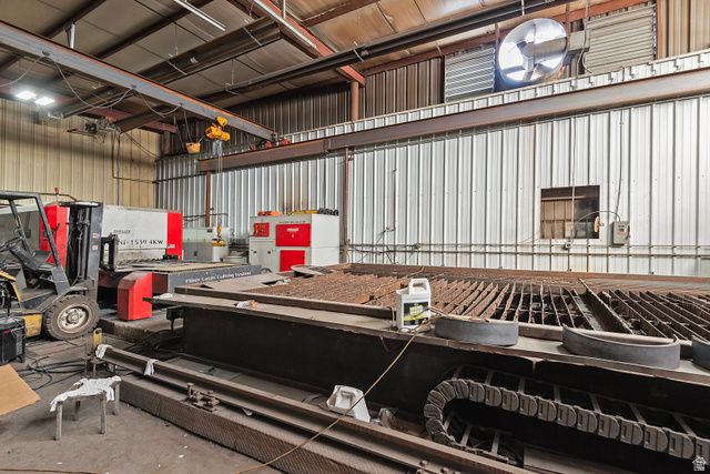 1926 S PIONEER RD, Salt Lake City, UT 84104