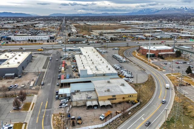 1926 S PIONEER RD, Salt Lake City, UT 84104