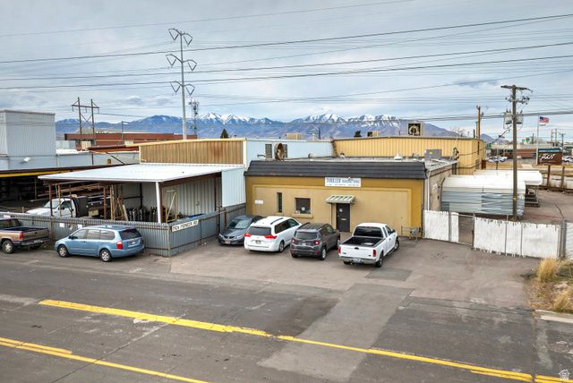 1926 S PIONEER RD, Salt Lake City, UT 84104