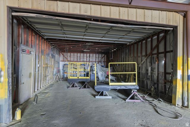 1926 S PIONEER RD, Salt Lake City, UT 84104