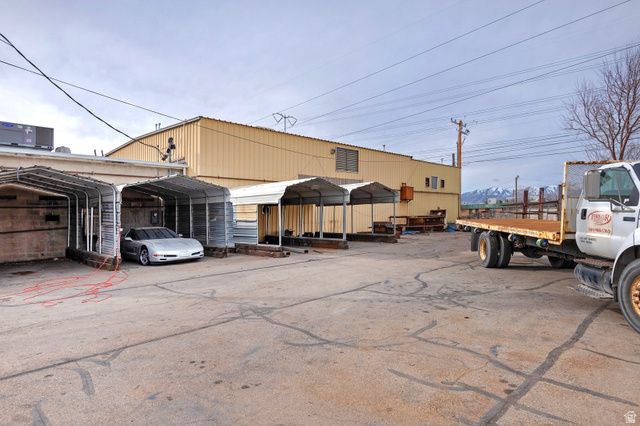 1926 S PIONEER RD, Salt Lake City, UT 84104