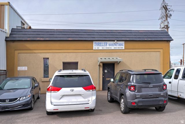 1926 S PIONEER RD, Salt Lake City, UT 84104