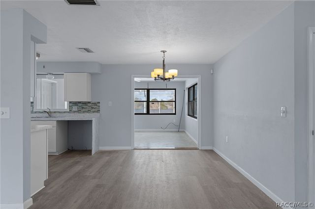 34 S Tyler Street, Beverly Hills, FL 34465