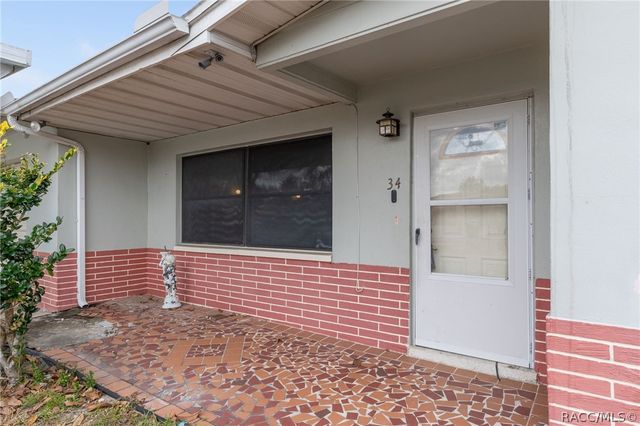 34 S Tyler Street, Beverly Hills, FL 34465