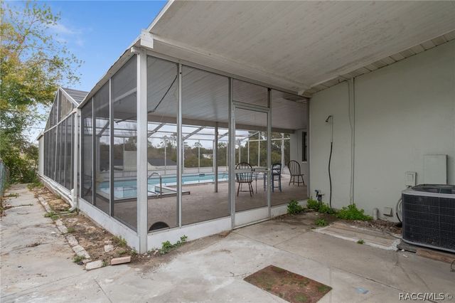 34 S Tyler Street, Beverly Hills, FL 34465