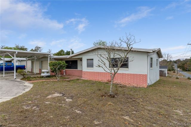 34 S Tyler Street, Beverly Hills, FL 34465