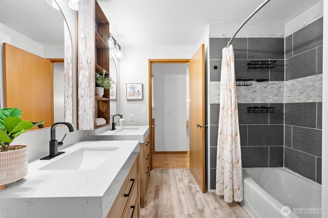 450 NE Riverhill Drive, Belfair, WA 98528