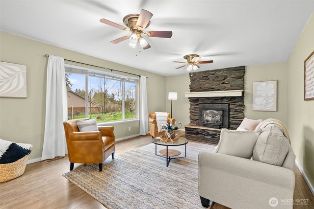 450 NE Riverhill Drive, Belfair, WA 98528