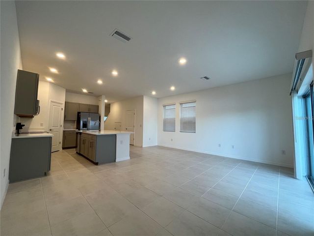 2377 PARAVANE WAY, Wesley Chapel, FL 33543