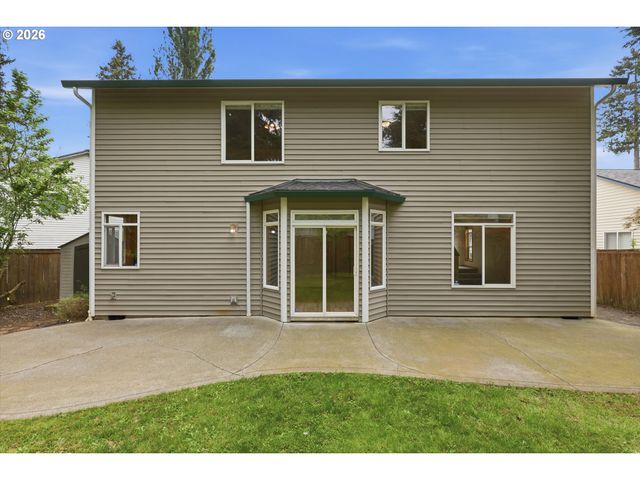 18211 Ne 33RD Cir, Vancouver, WA 98682