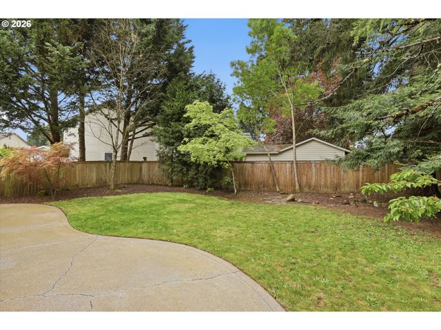 18211 Ne 33RD Cir, Vancouver, WA 98682