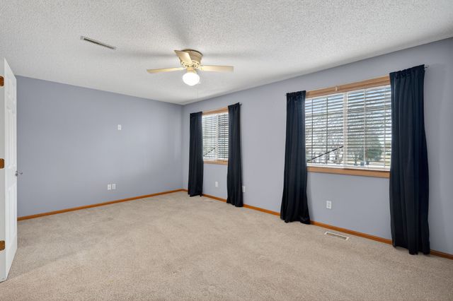 7425 Wistful Vista Drive 204, West Des Moines, IA 50266
