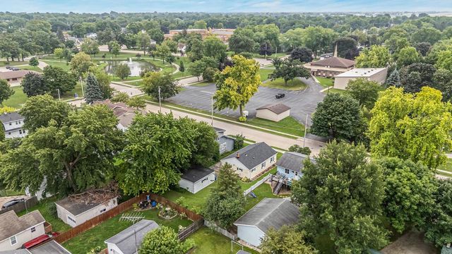830 OSBORN AVENUE, Oshkosh, WI 54902