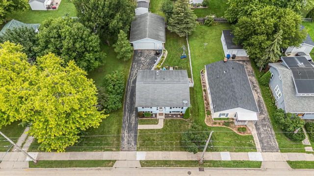 830 OSBORN AVENUE, Oshkosh, WI 54902