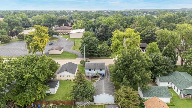 830 OSBORN AVENUE, Oshkosh, WI 54902