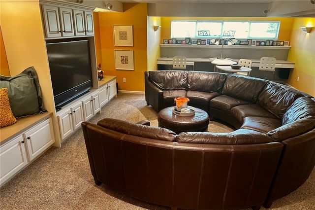 441 Maple Springs Drive, Dayton, OH 45458